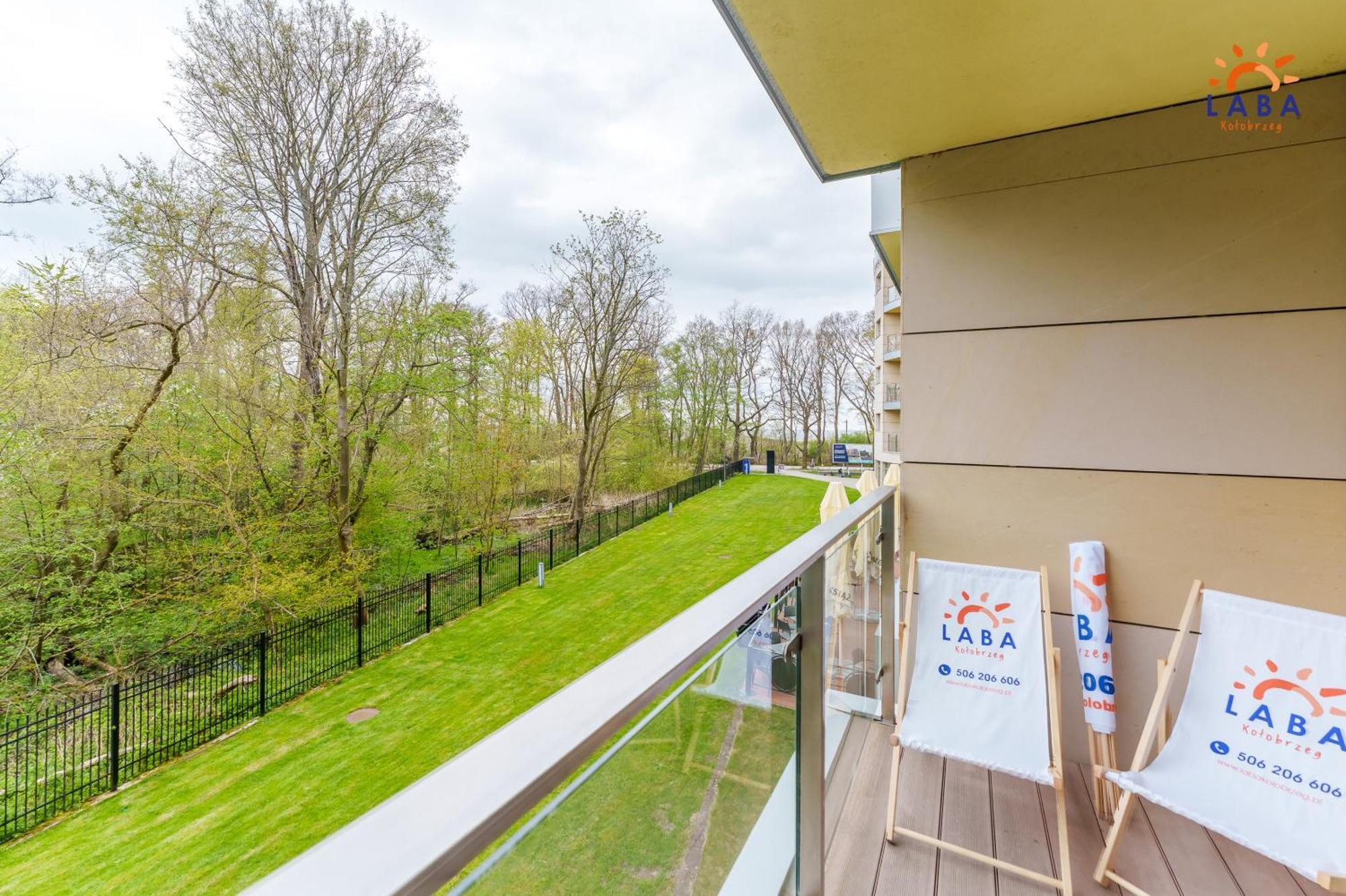 Laba Kolobrzeg Apartamenty Diune Z Parkingiem Exterior photo