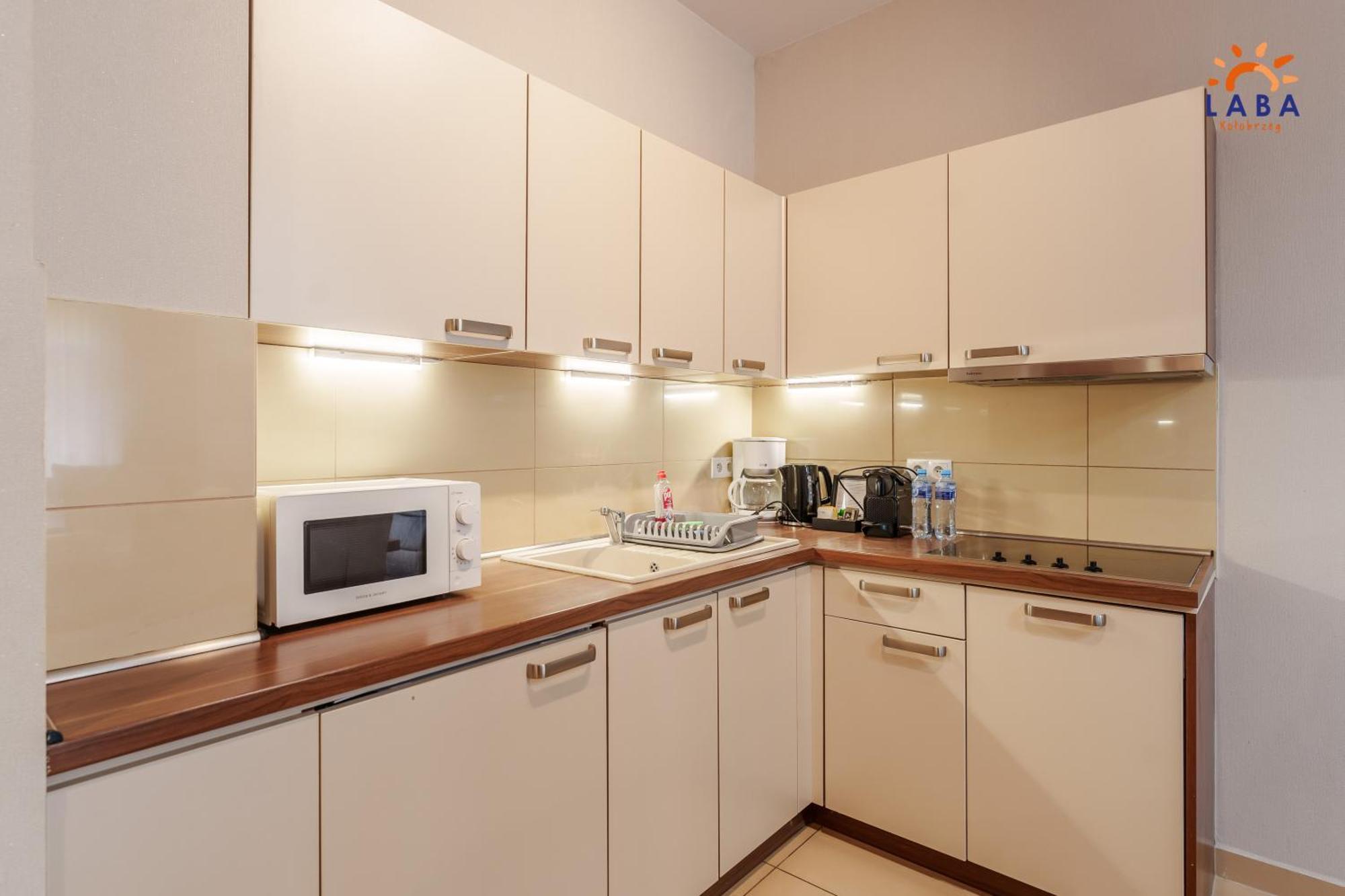 Laba Kolobrzeg Apartamenty Diune Z Parkingiem Exterior photo